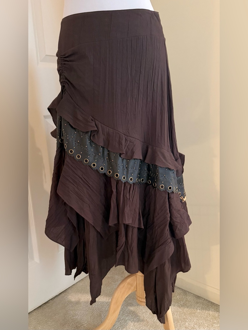ORNA FARHO DRESSY SKIRT BROWN W/PU LACE LEATHER SIZE FR38/6-8US